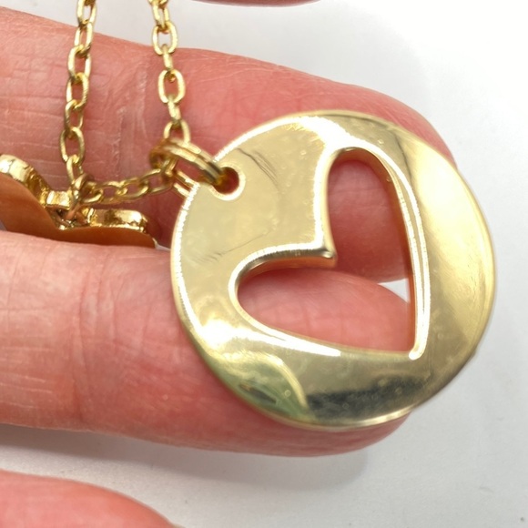 Gold Heart Cut-Outs Necklace Charm - Picture 3 of 7